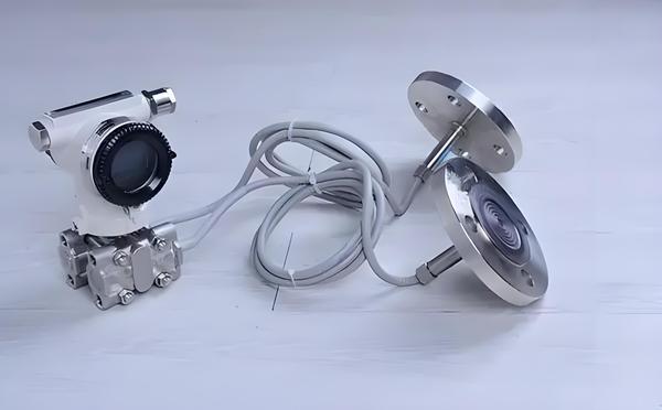 远传法兰变送器